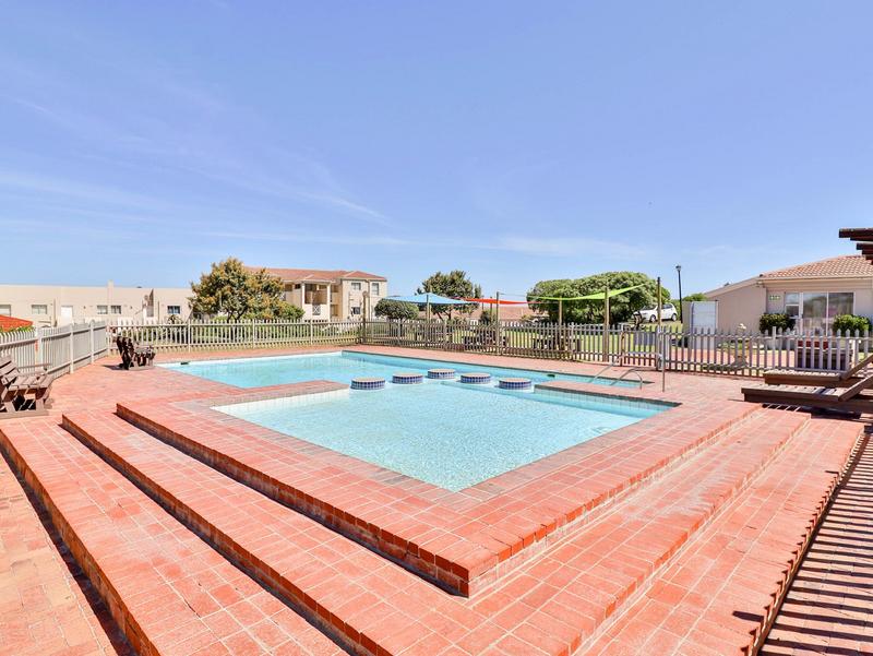 2 Bedroom Property for Sale in Hermanus Beach Club Western Cape